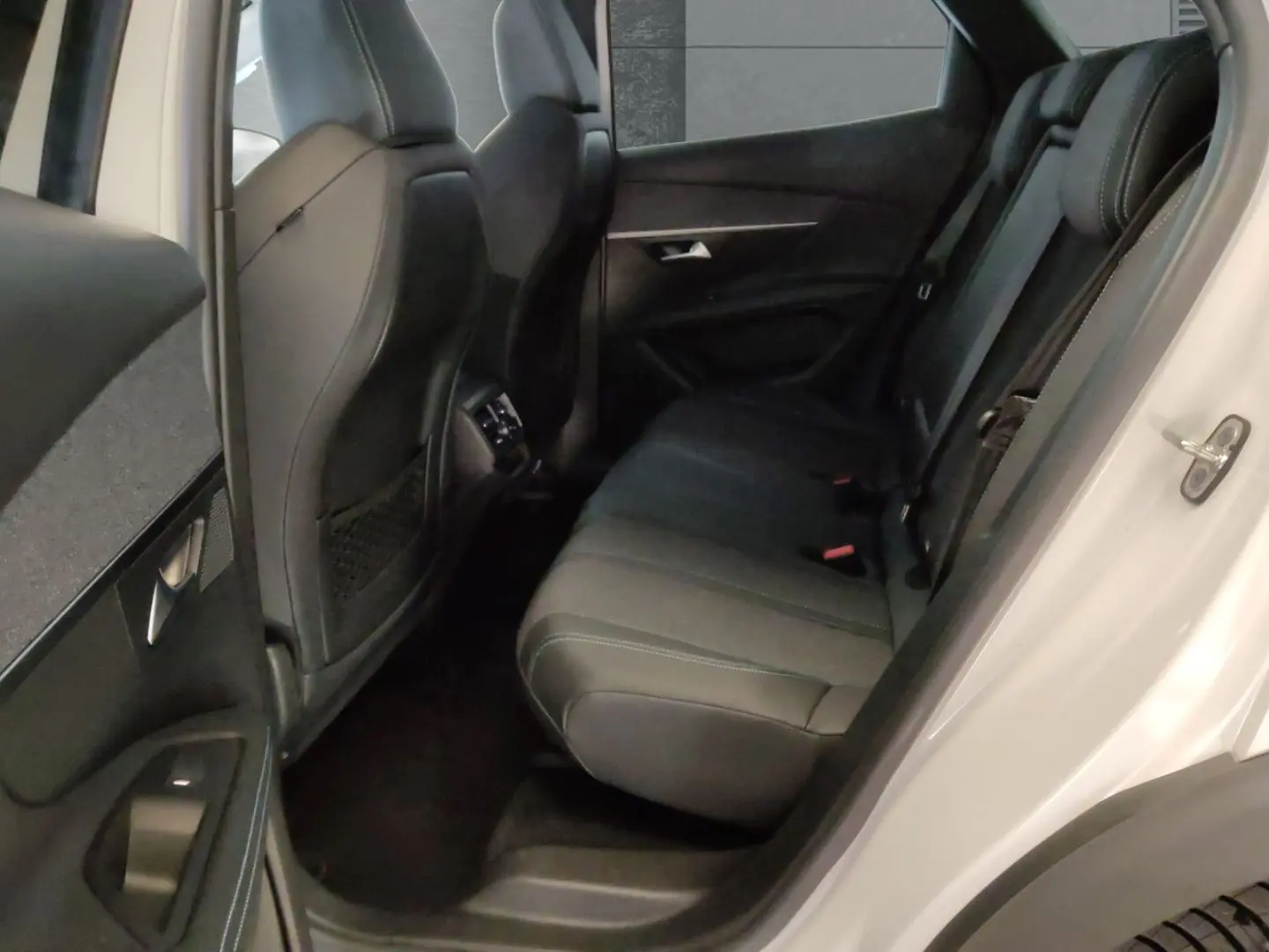 3008 1.5 BlueHDi 130 Allure Navi  El. Heckklappe