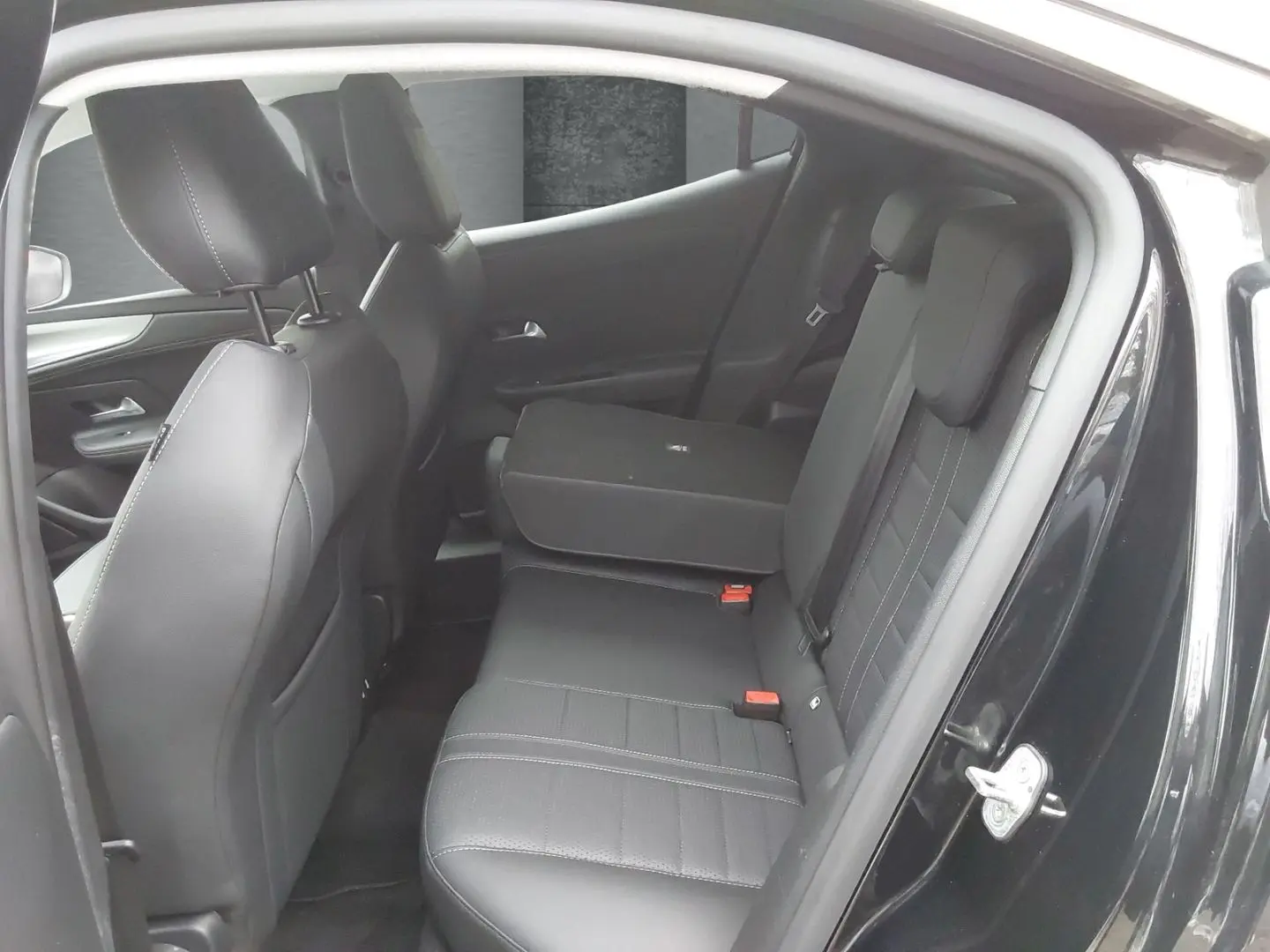 Mokka Turbo Business Elegance 1.2 Automatik Navi