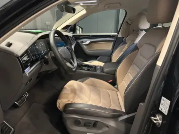 Touareg V6 4Motion R-Line*LEDER/Beige*VW-GARANTI