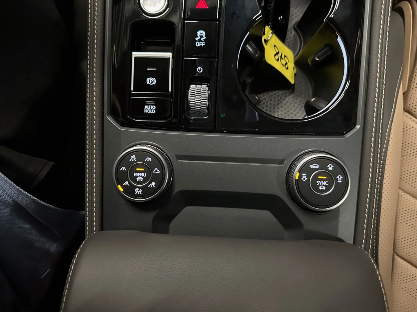 Touareg V6 4Motion R-Line*LEDER/Beige*VW-GARANTI