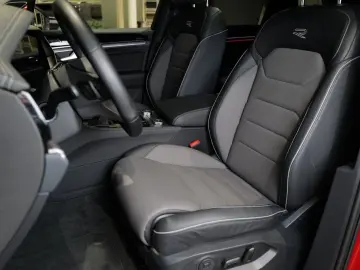 Touareg 3.0TDI R-Line Pano Dynaudio StdHz AHK Ke