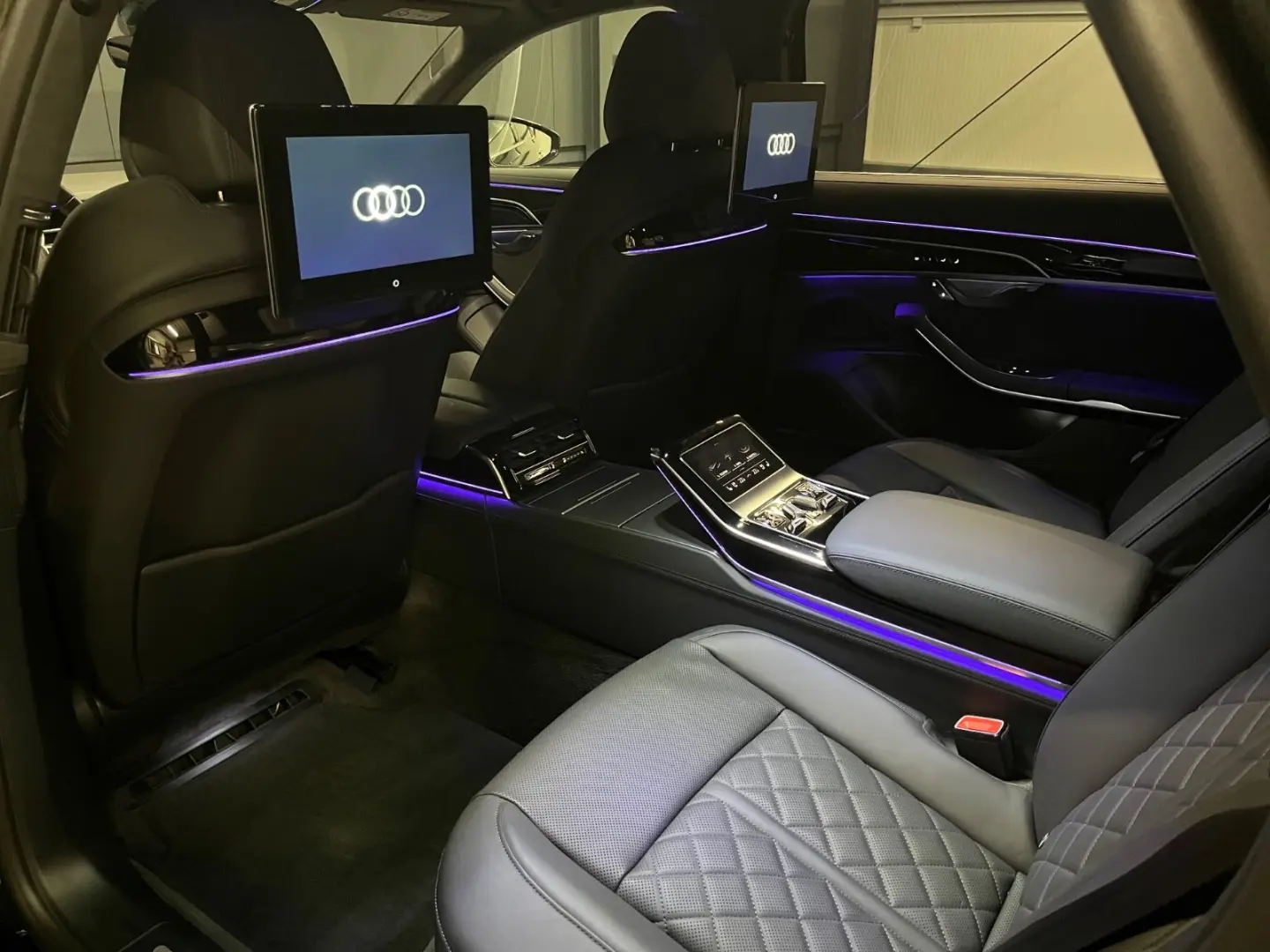 A8 50 TDI L quattro Long*3x TV*Kühlbox*Nachtsich