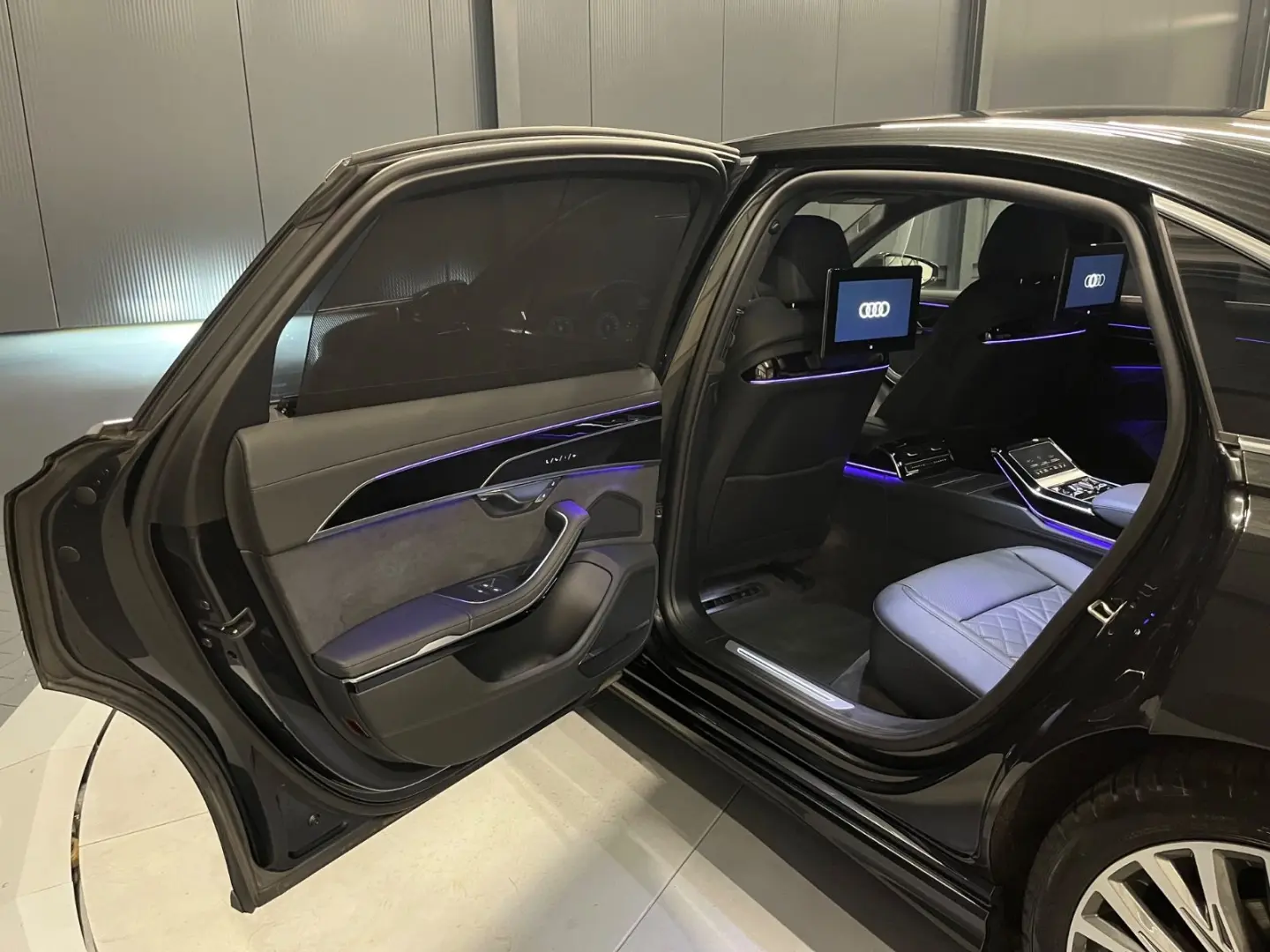 A8 50 TDI L quattro Long*3x TV*Kühlbox*Nachtsich