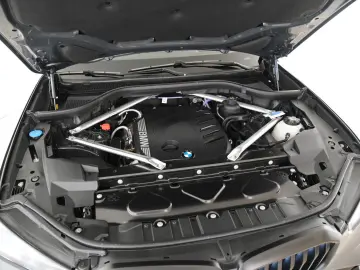 X5 xDrive30d M Sport Pro ACC AHK H&K Pano HeadUp