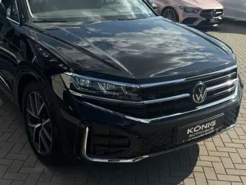 Touareg 3.0 TDI*4Motion*R-Line*IQ*PANO*AIR*STHZG