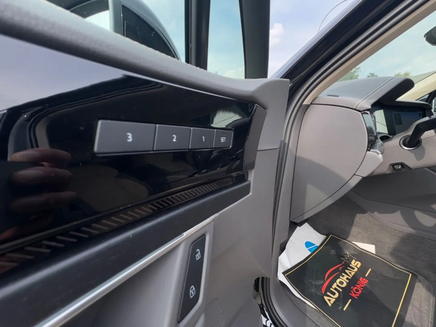 Touareg 3.0 TDI 210 kW 4M Elegance StHz*AHK*KAM