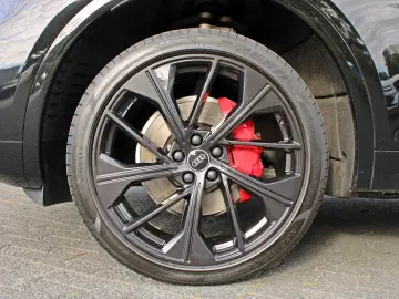 Q5 40TDI qu S LINE PANO BLACK MATRIX TOUR/STADT