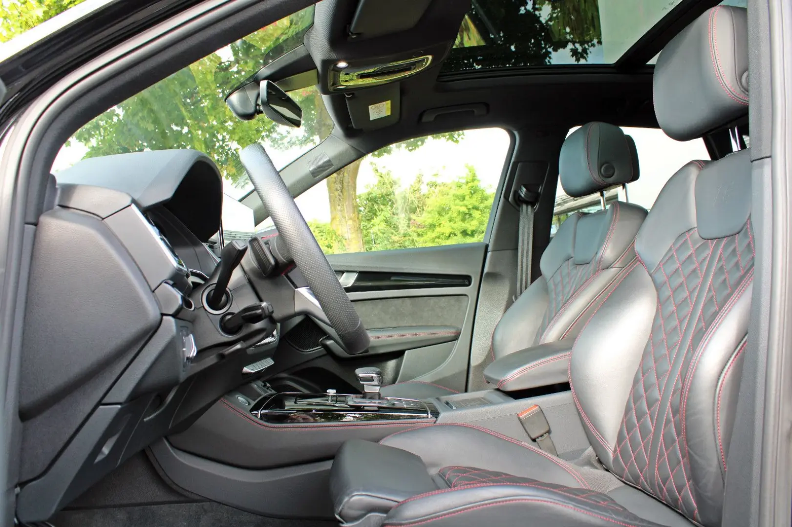 Q5 40TDI qu S LINE PANO BLACK MATRIX TOUR/STADT