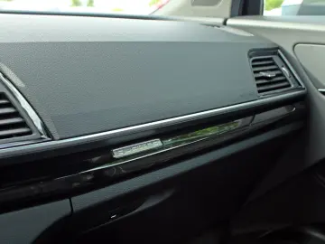 Q5 40TDI qu S LINE PANO BLACK MATRIX TOUR/STADT