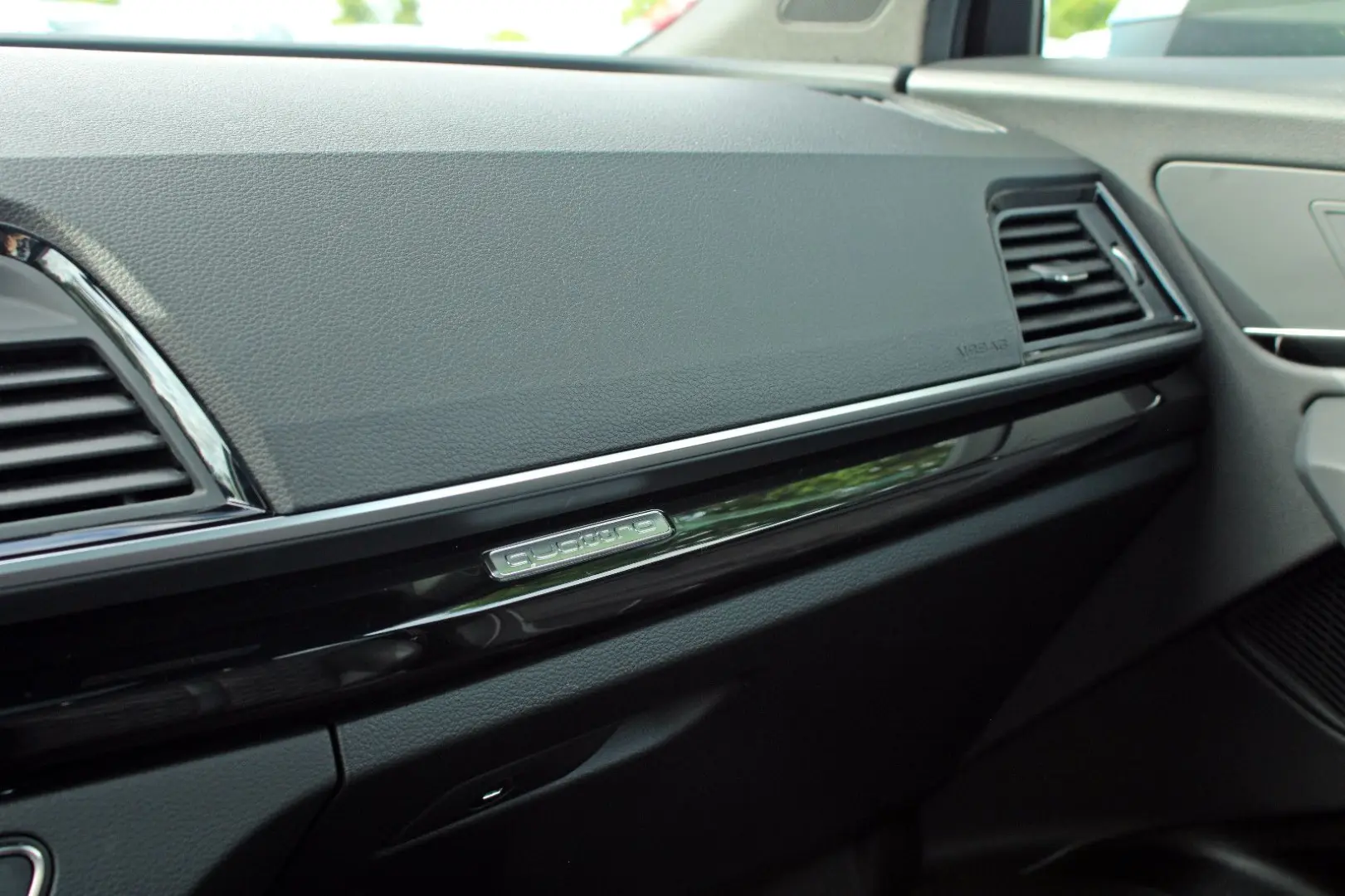 Q5 40TDI qu S LINE PANO BLACK MATRIX TOUR/STADT