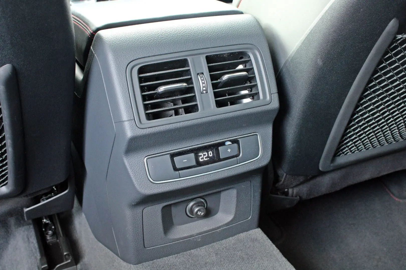 Q5 40TDI qu S LINE PANO BLACK MATRIX TOUR/STADT
