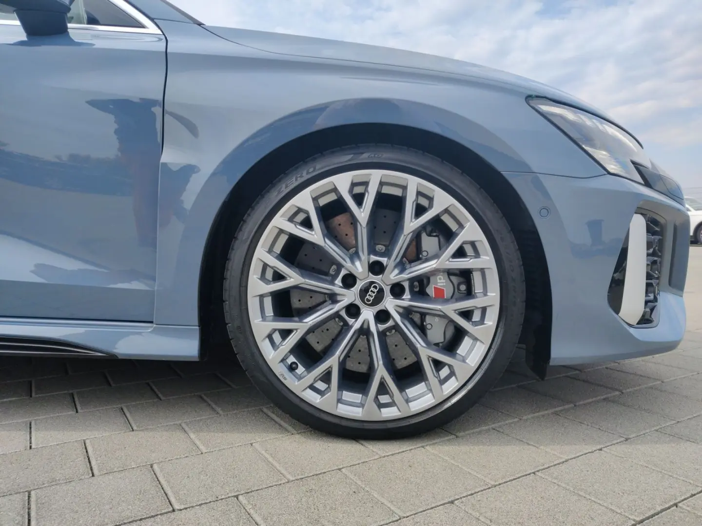 RS3 Limousine 2.5 TFSI q. S-Tronic, Matrix, RS-A
