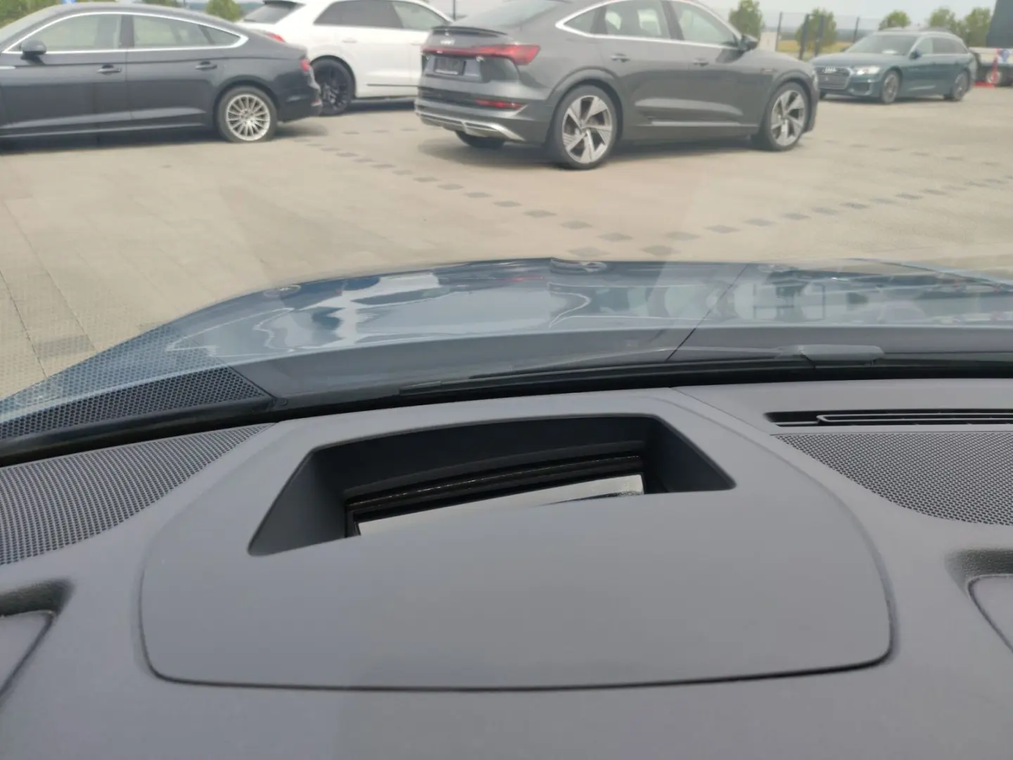 RS3 Limousine 2.5 TFSI q. S-Tronic, Matrix, RS-A