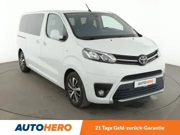 ProAce Verso 2.0 D-4D L1 Team D Aut.*NAVI*360*
