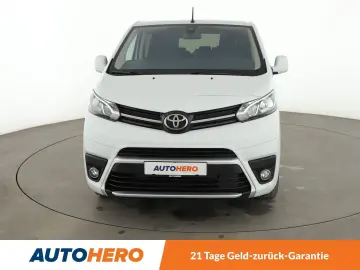 ProAce Verso 2.0 D-4D L1 Team D Aut.*NAVI*360*