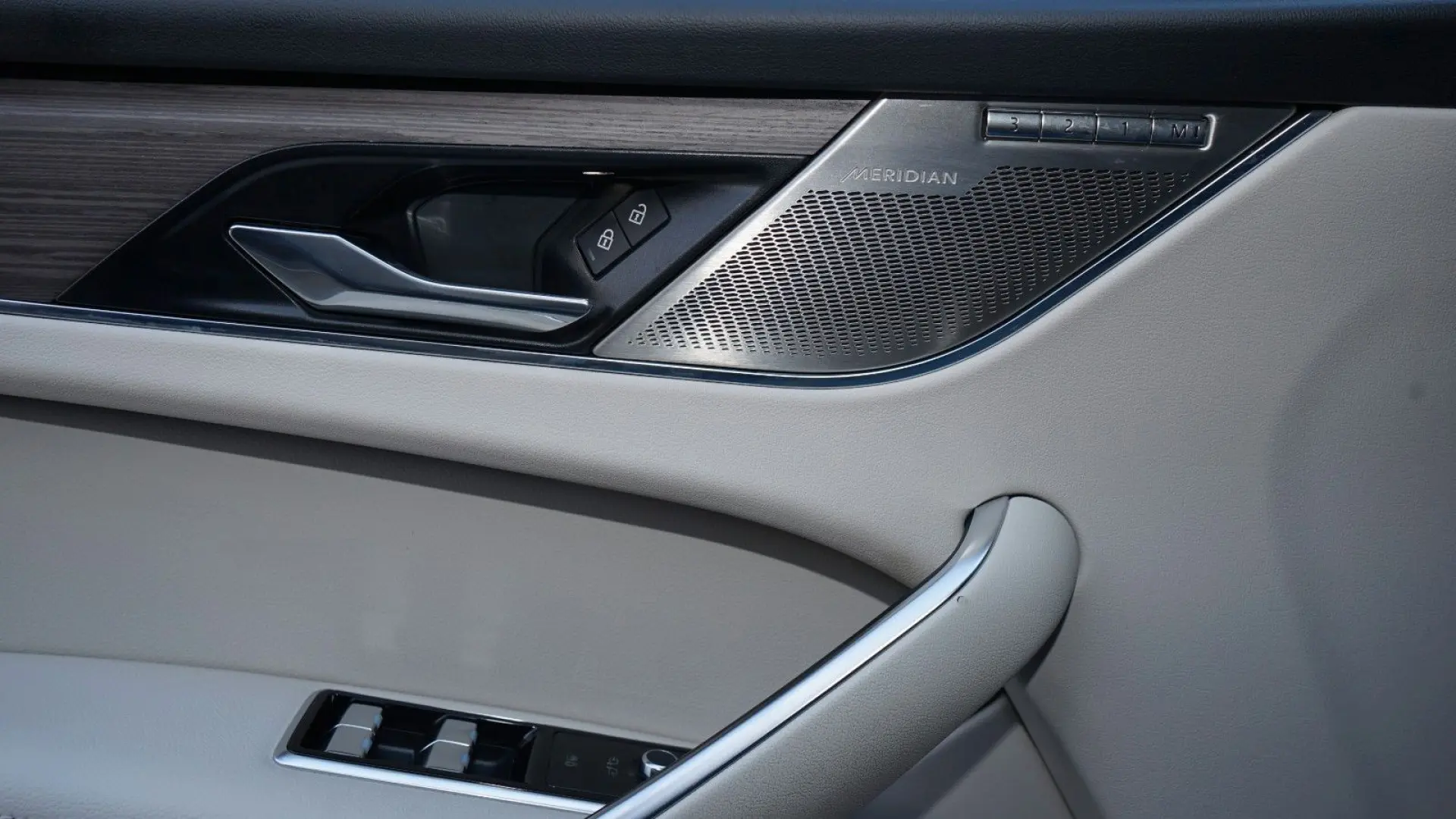 F-PACE P400e S AWD*PLUG-IN*MASSAGE*ACC*VIRTUAL*