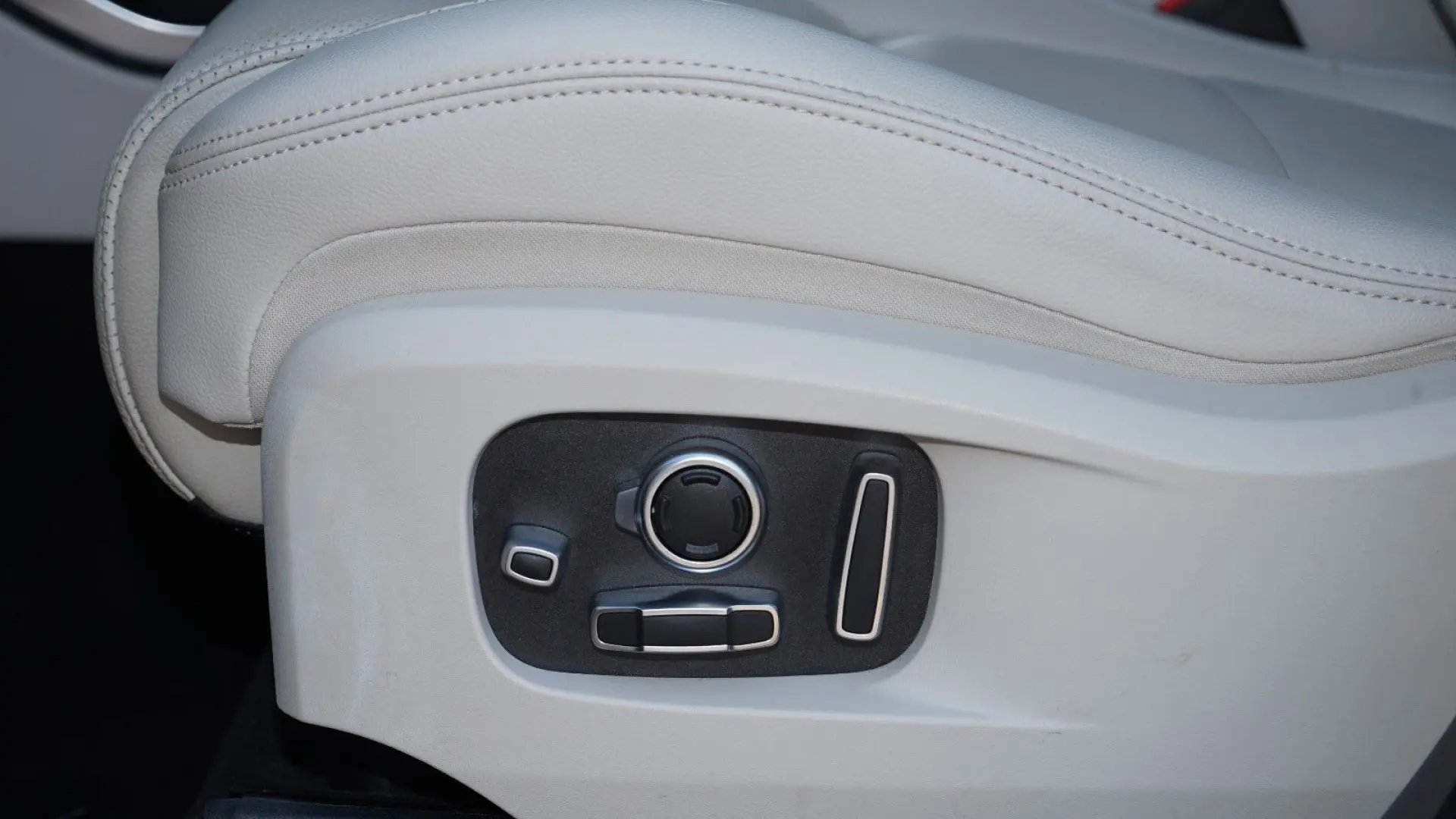 F-PACE P400e S AWD*PLUG-IN*MASSAGE*ACC*VIRTUAL*
