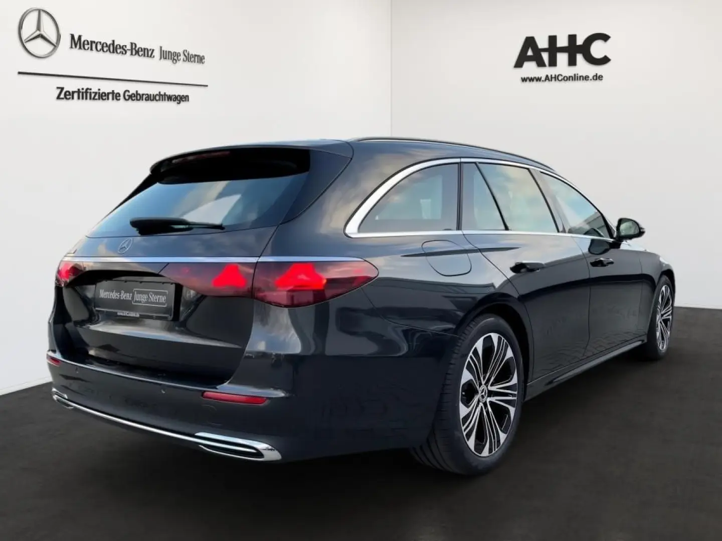 E 200 T Avantg. Pano Navi LED KeyLess Totw.