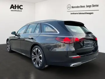 E 200 T Avantg. Pano Navi LED KeyLess Totw.