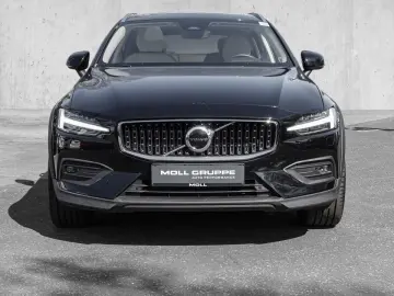 V60 Cross Country B4 (Diesel) AWD Ultimate