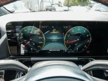 GLA 35 AMG 4M MBUX NIGHT MEMORY KAMERA LED DAB
