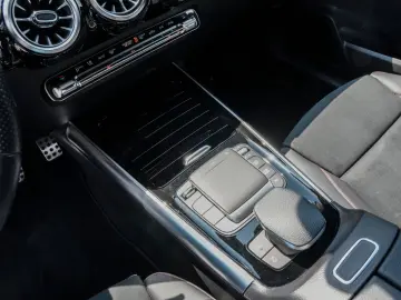 GLA 35 AMG 4M MBUX NIGHT MEMORY KAMERA LED DAB
