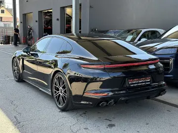 Panamera Turbo E-Hybrid 21,8kWh PDK