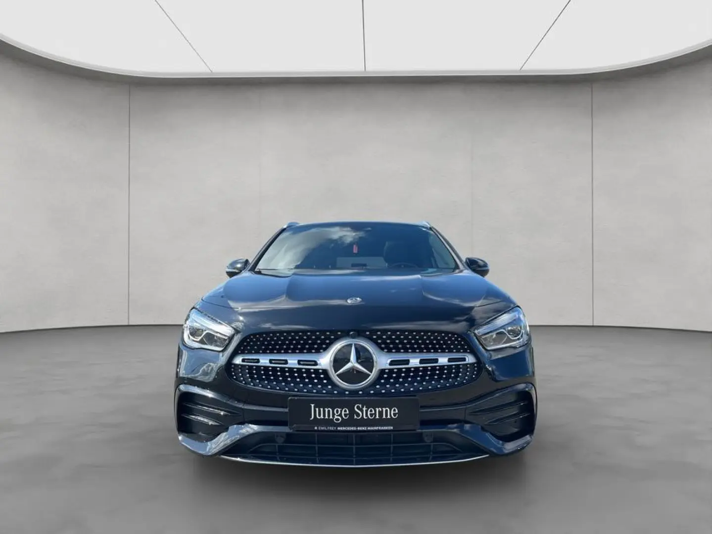 GLA 250 4M AMG Panodach LED Ambiente