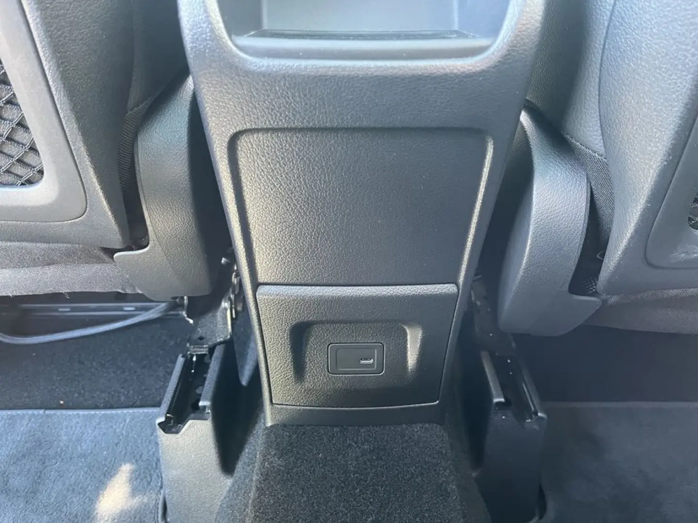GLA 250 4M AMG Panodach LED Ambiente