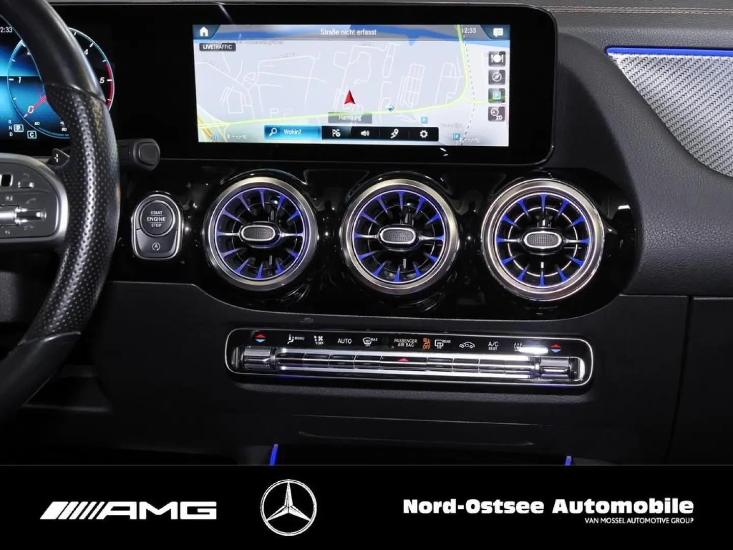GLA 220 d 4M AMG 360°-KAM PANO KEYLESS BURMESTER