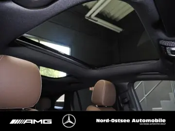 GLA 220 d 4M AMG 360°-KAM PANO KEYLESS BURMESTER