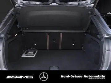 GLA 220 d 4M AMG 360°-KAM PANO KEYLESS BURMESTER