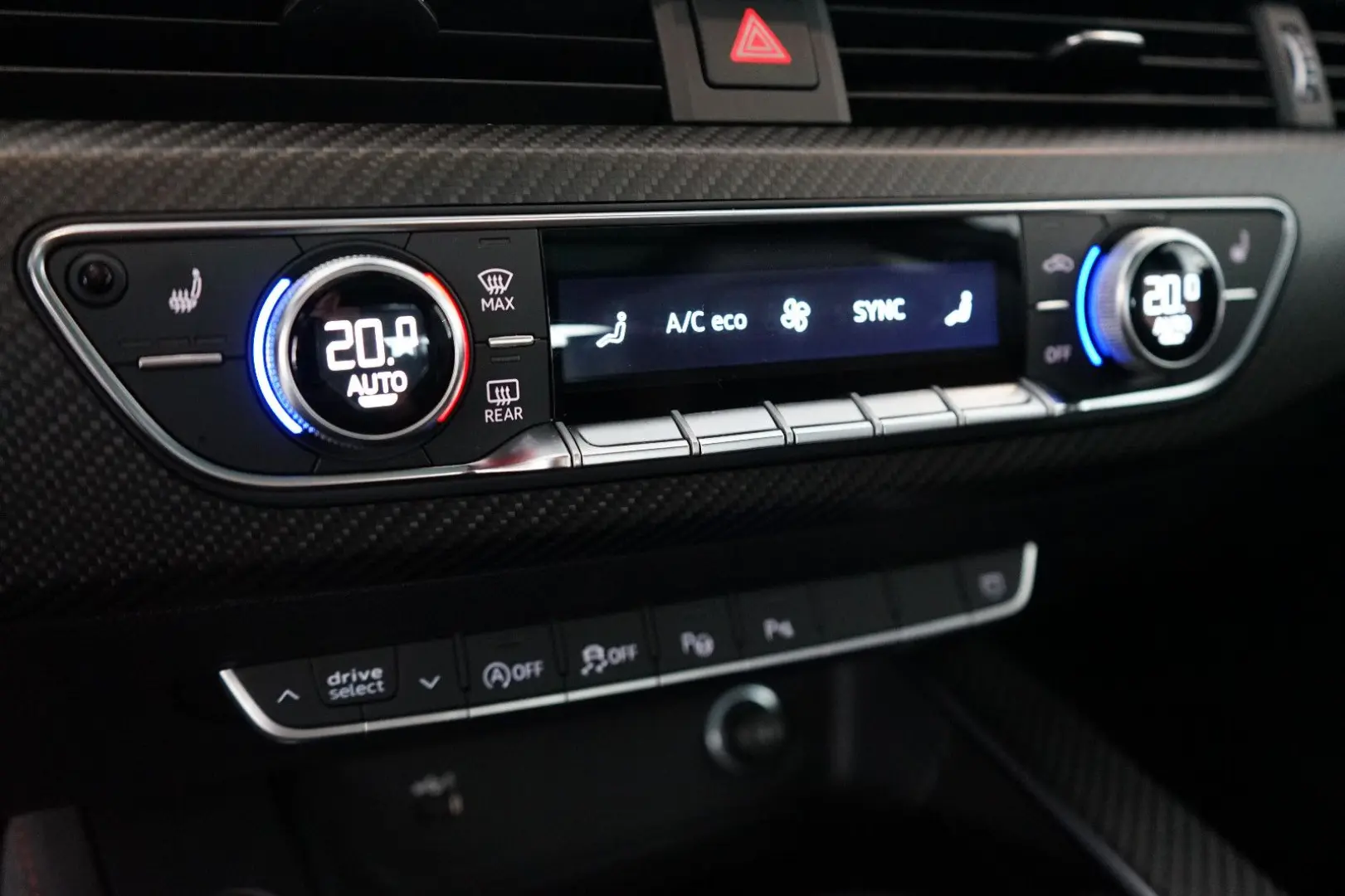 RS4 | Matrix | HuD | B&O | Keramik | 280km/h