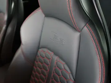 RS4 | Matrix | HuD | B&O | Keramik | 280km/h