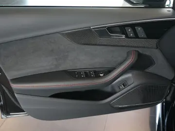 RS4 | Matrix | HuD | B&O | Keramik | 280km/h