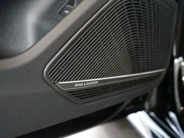 RS4 | Matrix | HuD | B&O | Keramik | 280km/h