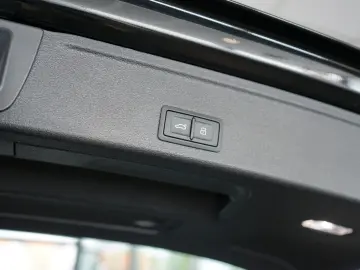 RS4 | Matrix | HuD | B&O | Keramik | 280km/h