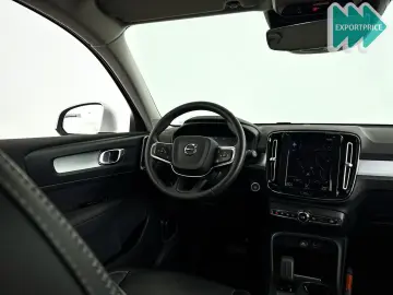 XC40 T2 Aut. Momentum Business | Parkeercamera |