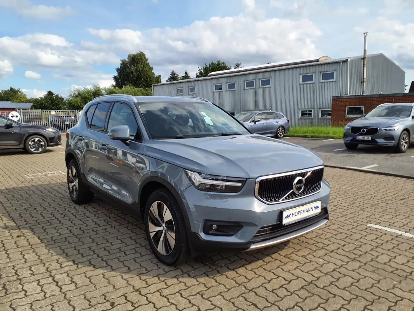 XC40 T3 (Benzin) Aut. Momentum Pro
