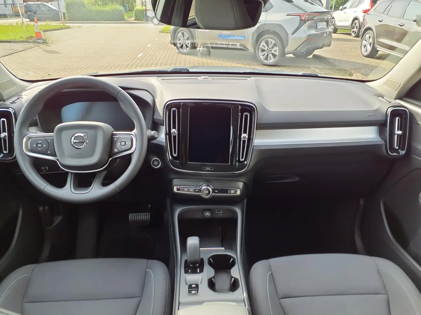 XC40 T3 (Benzin) Aut. Momentum Pro