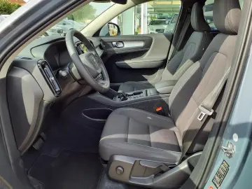 XC40 T3 (Benzin) Aut. Momentum Pro