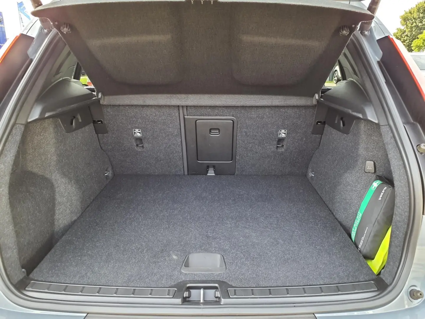 XC40 T3 (Benzin) Aut. Momentum Pro