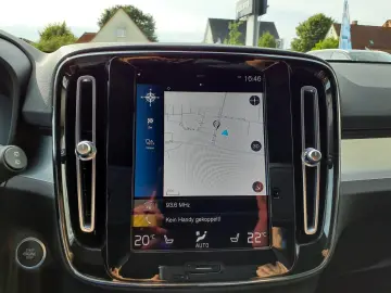 XC40 T3 (Benzin) Aut. Momentum Pro
