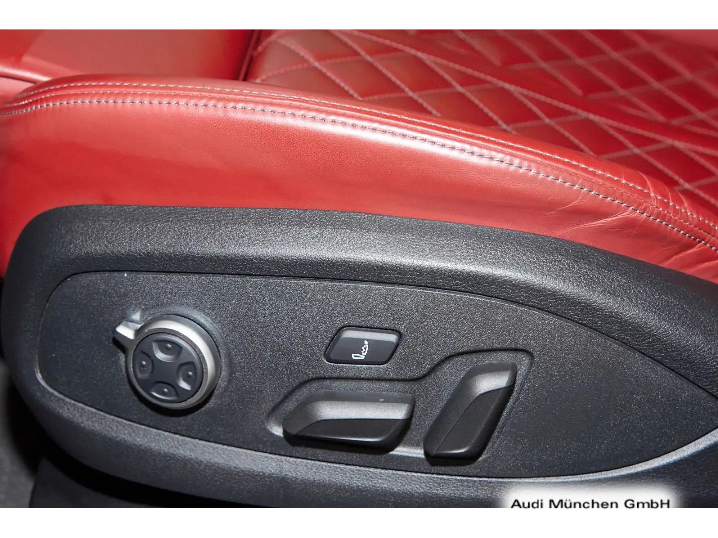 S4 Avant TDI tiptr. AHK/Virtual+/Massage/HuD