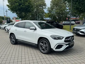 GLA 220d 4M AMG Premium Distro Burmester Leder