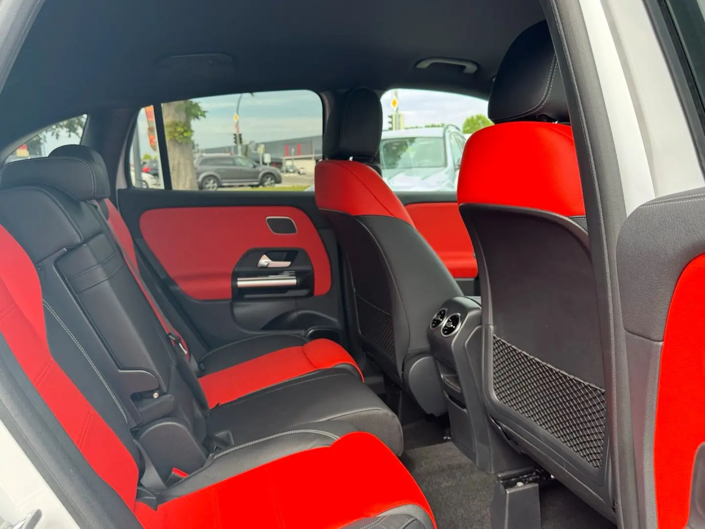 GLA 220d 4M AMG Premium Distro Burmester Leder
