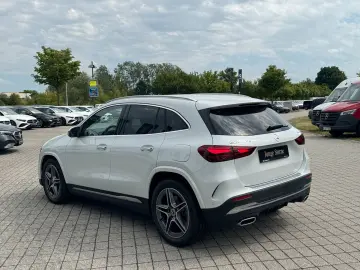 GLA 220d 4M AMG Premium Distro Burmester Leder
