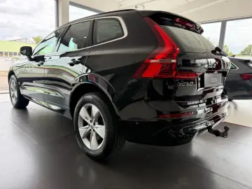 XC60 Momentum Pro AWD *AHK*360°*H&K*ACC*