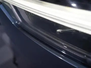 XC60 Plus Dark | R-Des | LED | APPLE | KAMERA