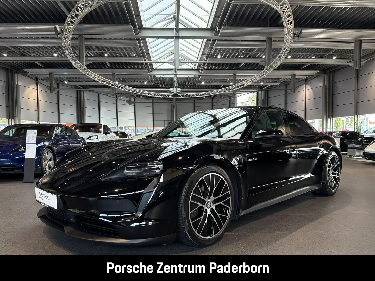 Taycan InnoDrive Luftfederung  Rückfahrkamera